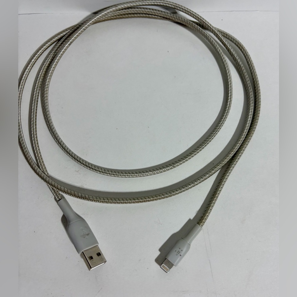 USB-A 8 Pin USB Phone Charger Charging 10 ft Cable Sync Cord iPhone iPad Gray